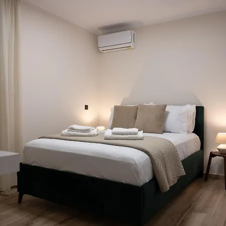 Chrysa'S Deluxe Apt Nafplio Exterior photo